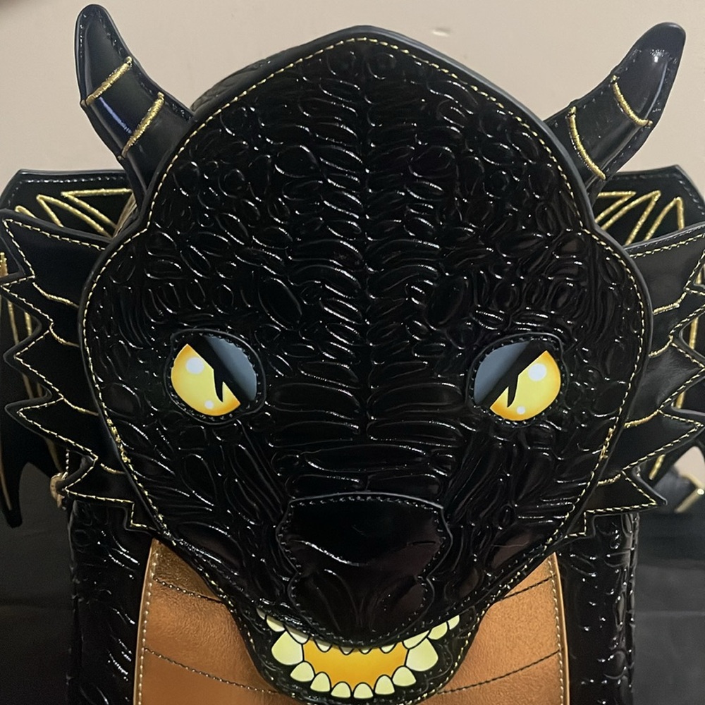 LOUNGEFLY NEW BLACK & GOLD DRAGON BACKPACK/BAG - Picture 3 of 6